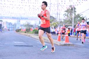 BIB: 3208
                            <button type="button" onclick="openModal(12824244)" class="btn btn-primary btn-sm float-right btn-popup" data-toggle="modal" data-target=".modal-high-quality">
                        <i class="fas fa-shopping-cart"></i> Add to Cart
                    </button>
                                            <button type="button" onclick="isThisMe(12824244, true)" class="btn btn-success btn-sm float-right btn-popup btn-isme hidden" data-toggle="tooltip" data-placement="bottom" title="นี่คือรูปของคุณใช่ไหม คลิกที่นี่เพื่อเอาเข้าอัลบั้ม">
                        <i class="fas fa-plus"></i> Add to album
                    </button>
                    <button type="button" onclick="isThisMe(12824244, false)" class="btn btn-warning btn-sm float-right btn-popup btn-isnotme hidden">
                        <i class="fas fa-ban"></i> Remove from album
                    </button>