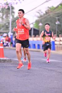 BIB: 81009
                            <button type="button" onclick="openModal(12823886)" class="btn btn-primary btn-sm float-right btn-popup" data-toggle="modal" data-target=".modal-high-quality">
                        <i class="fas fa-shopping-cart"></i> Add to Cart
                    </button>
                                            <button type="button" onclick="isThisMe(12823886, true)" class="btn btn-success btn-sm float-right btn-popup btn-isme hidden" data-toggle="tooltip" data-placement="bottom" title="นี่คือรูปของคุณใช่ไหม คลิกที่นี่เพื่อเอาเข้าอัลบั้ม">
                        <i class="fas fa-plus"></i> Add to album
                    </button>
                    <button type="button" onclick="isThisMe(12823886, false)" class="btn btn-warning btn-sm float-right btn-popup btn-isnotme hidden">
                        <i class="fas fa-ban"></i> Remove from album
                    </button>