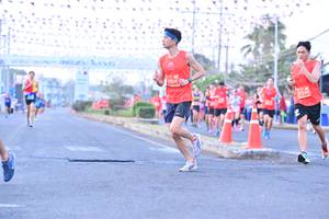 BIB: 004, 27350
                            <button type="button" onclick="openModal(12824346)" class="btn btn-primary btn-sm float-right btn-popup" data-toggle="modal" data-target=".modal-high-quality">
                        <i class="fas fa-shopping-cart"></i> Add to Cart
                    </button>
                                            <button type="button" onclick="isThisMe(12824346, true)" class="btn btn-success btn-sm float-right btn-popup btn-isme hidden" data-toggle="tooltip" data-placement="bottom" title="นี่คือรูปของคุณใช่ไหม คลิกที่นี่เพื่อเอาเข้าอัลบั้ม">
                        <i class="fas fa-plus"></i> Add to album
                    </button>
                    <button type="button" onclick="isThisMe(12824346, false)" class="btn btn-warning btn-sm float-right btn-popup btn-isnotme hidden">
                        <i class="fas fa-ban"></i> Remove from album
                    </button>