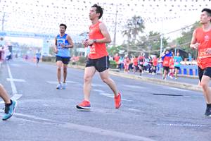 BIB: 2782
                            <button type="button" onclick="openModal(12824707)" class="btn btn-primary btn-sm float-right btn-popup" data-toggle="modal" data-target=".modal-high-quality">
                        <i class="fas fa-shopping-cart"></i> Add to Cart
                    </button>
                                            <button type="button" onclick="isThisMe(12824707, true)" class="btn btn-success btn-sm float-right btn-popup btn-isme hidden" data-toggle="tooltip" data-placement="bottom" title="นี่คือรูปของคุณใช่ไหม คลิกที่นี่เพื่อเอาเข้าอัลบั้ม">
                        <i class="fas fa-plus"></i> Add to album
                    </button>
                    <button type="button" onclick="isThisMe(12824707, false)" class="btn btn-warning btn-sm float-right btn-popup btn-isnotme hidden">
                        <i class="fas fa-ban"></i> Remove from album
                    </button>