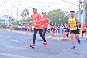 BIB: 20323, 27014, 2650
                            <button type="button" onclick="openModal(12824767)" class="btn btn-primary btn-sm float-right btn-popup" data-toggle="modal" data-target=".modal-high-quality">
                        <i class="fas fa-shopping-cart"></i> Add to Cart
                    </button>
                                            <button type="button" onclick="isThisMe(12824767, true)" class="btn btn-success btn-sm float-right btn-popup btn-isme hidden" data-toggle="tooltip" data-placement="bottom" title="นี่คือรูปของคุณใช่ไหม คลิกที่นี่เพื่อเอาเข้าอัลบั้ม">
                        <i class="fas fa-plus"></i> Add to album
                    </button>
                    <button type="button" onclick="isThisMe(12824767, false)" class="btn btn-warning btn-sm float-right btn-popup btn-isnotme hidden">
                        <i class="fas fa-ban"></i> Remove from album
                    </button>