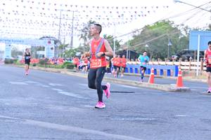 BIB: 25631
                            <button type="button" onclick="openModal(12824534)" class="btn btn-primary btn-sm float-right btn-popup" data-toggle="modal" data-target=".modal-high-quality">
                        <i class="fas fa-shopping-cart"></i> Add to Cart
                    </button>
                                            <button type="button" onclick="isThisMe(12824534, true)" class="btn btn-success btn-sm float-right btn-popup btn-isme hidden" data-toggle="tooltip" data-placement="bottom" title="นี่คือรูปของคุณใช่ไหม คลิกที่นี่เพื่อเอาเข้าอัลบั้ม">
                        <i class="fas fa-plus"></i> Add to album
                    </button>
                    <button type="button" onclick="isThisMe(12824534, false)" class="btn btn-warning btn-sm float-right btn-popup btn-isnotme hidden">
                        <i class="fas fa-ban"></i> Remove from album
                    </button>