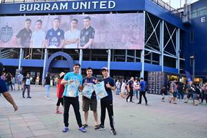 BIB: 1432
                            <button type="button" onclick="openModal(10531778)" class="btn btn-primary btn-sm float-right btn-popup" data-toggle="modal" data-target=".modal-high-quality">
                        <i class="fas fa-shopping-cart"></i> Add to Cart
                    </button>
                                            <button type="button" onclick="isThisMe(10531778, true)" class="btn btn-success btn-sm float-right btn-popup btn-isme hidden" data-toggle="tooltip" data-placement="bottom" title="นี่คือรูปของคุณใช่ไหม คลิกที่นี่เพื่อเอาเข้าอัลบั้ม">
                        <i class="fas fa-plus"></i> Add to album
                    </button>
                    <button type="button" onclick="isThisMe(10531778, false)" class="btn btn-warning btn-sm float-right btn-popup btn-isnotme hidden">
                        <i class="fas fa-ban"></i> Remove from album
                    </button>