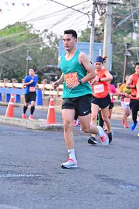 BIB: 25959, 28803
                            <button type="button" onclick="openModal(12825079)" class="btn btn-primary btn-sm float-right btn-popup" data-toggle="modal" data-target=".modal-high-quality">
                        <i class="fas fa-shopping-cart"></i> Add to Cart
                    </button>
                                            <button type="button" onclick="isThisMe(12825079, true)" class="btn btn-success btn-sm float-right btn-popup btn-isme hidden" data-toggle="tooltip" data-placement="bottom" title="นี่คือรูปของคุณใช่ไหม คลิกที่นี่เพื่อเอาเข้าอัลบั้ม">
                        <i class="fas fa-plus"></i> Add to album
                    </button>
                    <button type="button" onclick="isThisMe(12825079, false)" class="btn btn-warning btn-sm float-right btn-popup btn-isnotme hidden">
                        <i class="fas fa-ban"></i> Remove from album
                    </button>
