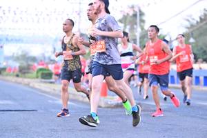 BIB: 286, 997
                            <button type="button" onclick="openModal(12824343)" class="btn btn-primary btn-sm float-right btn-popup" data-toggle="modal" data-target=".modal-high-quality">
                        <i class="fas fa-shopping-cart"></i> Add to Cart
                    </button>
                                            <button type="button" onclick="isThisMe(12824343, true)" class="btn btn-success btn-sm float-right btn-popup btn-isme hidden" data-toggle="tooltip" data-placement="bottom" title="นี่คือรูปของคุณใช่ไหม คลิกที่นี่เพื่อเอาเข้าอัลบั้ม">
                        <i class="fas fa-plus"></i> Add to album
                    </button>
                    <button type="button" onclick="isThisMe(12824343, false)" class="btn btn-warning btn-sm float-right btn-popup btn-isnotme hidden">
                        <i class="fas fa-ban"></i> Remove from album
                    </button>