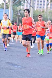 BIB: 21756, 21041, 25953
                            <button type="button" onclick="openModal(12825006)" class="btn btn-primary btn-sm float-right btn-popup" data-toggle="modal" data-target=".modal-high-quality">
                        <i class="fas fa-shopping-cart"></i> Add to Cart
                    </button>
                                            <button type="button" onclick="isThisMe(12825006, true)" class="btn btn-success btn-sm float-right btn-popup btn-isme hidden" data-toggle="tooltip" data-placement="bottom" title="นี่คือรูปของคุณใช่ไหม คลิกที่นี่เพื่อเอาเข้าอัลบั้ม">
                        <i class="fas fa-plus"></i> Add to album
                    </button>
                    <button type="button" onclick="isThisMe(12825006, false)" class="btn btn-warning btn-sm float-right btn-popup btn-isnotme hidden">
                        <i class="fas fa-ban"></i> Remove from album
                    </button>