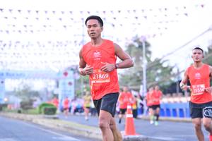 BIB: 21869, 25556
                            <button type="button" onclick="openModal(12824222)" class="btn btn-primary btn-sm float-right btn-popup" data-toggle="modal" data-target=".modal-high-quality">
                        <i class="fas fa-shopping-cart"></i> Add to Cart
                    </button>
                                            <button type="button" onclick="isThisMe(12824222, true)" class="btn btn-success btn-sm float-right btn-popup btn-isme hidden" data-toggle="tooltip" data-placement="bottom" title="นี่คือรูปของคุณใช่ไหม คลิกที่นี่เพื่อเอาเข้าอัลบั้ม">
                        <i class="fas fa-plus"></i> Add to album
                    </button>
                    <button type="button" onclick="isThisMe(12824222, false)" class="btn btn-warning btn-sm float-right btn-popup btn-isnotme hidden">
                        <i class="fas fa-ban"></i> Remove from album
                    </button>