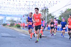 BIB: 0528, 751
                            <button type="button" onclick="openModal(12824403)" class="btn btn-primary btn-sm float-right btn-popup" data-toggle="modal" data-target=".modal-high-quality">
                        <i class="fas fa-shopping-cart"></i> Add to Cart
                    </button>
                                            <button type="button" onclick="isThisMe(12824403, true)" class="btn btn-success btn-sm float-right btn-popup btn-isme hidden" data-toggle="tooltip" data-placement="bottom" title="นี่คือรูปของคุณใช่ไหม คลิกที่นี่เพื่อเอาเข้าอัลบั้ม">
                        <i class="fas fa-plus"></i> Add to album
                    </button>
                    <button type="button" onclick="isThisMe(12824403, false)" class="btn btn-warning btn-sm float-right btn-popup btn-isnotme hidden">
                        <i class="fas fa-ban"></i> Remove from album
                    </button>