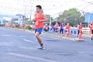 BIB: 1355
                            <button type="button" onclick="openModal(12824622)" class="btn btn-primary btn-sm float-right btn-popup" data-toggle="modal" data-target=".modal-high-quality">
                        <i class="fas fa-shopping-cart"></i> Add to Cart
                    </button>
                                            <button type="button" onclick="isThisMe(12824622, true)" class="btn btn-success btn-sm float-right btn-popup btn-isme hidden" data-toggle="tooltip" data-placement="bottom" title="นี่คือรูปของคุณใช่ไหม คลิกที่นี่เพื่อเอาเข้าอัลบั้ม">
                        <i class="fas fa-plus"></i> Add to album
                    </button>
                    <button type="button" onclick="isThisMe(12824622, false)" class="btn btn-warning btn-sm float-right btn-popup btn-isnotme hidden">
                        <i class="fas fa-ban"></i> Remove from album
                    </button>