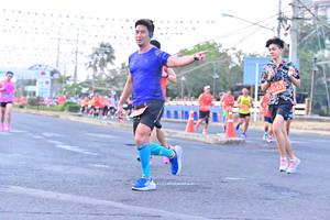 BIB: 421433
                            <button type="button" onclick="openModal(12824756)" class="btn btn-primary btn-sm float-right btn-popup" data-toggle="modal" data-target=".modal-high-quality">
                        <i class="fas fa-shopping-cart"></i> Add to Cart
                    </button>
                                            <button type="button" onclick="isThisMe(12824756, true)" class="btn btn-success btn-sm float-right btn-popup btn-isme hidden" data-toggle="tooltip" data-placement="bottom" title="นี่คือรูปของคุณใช่ไหม คลิกที่นี่เพื่อเอาเข้าอัลบั้ม">
                        <i class="fas fa-plus"></i> Add to album
                    </button>
                    <button type="button" onclick="isThisMe(12824756, false)" class="btn btn-warning btn-sm float-right btn-popup btn-isnotme hidden">
                        <i class="fas fa-ban"></i> Remove from album
                    </button>