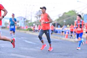 BIB: 
                            <button type="button" onclick="openModal(12824695)" class="btn btn-primary btn-sm float-right btn-popup" data-toggle="modal" data-target=".modal-high-quality">
                        <i class="fas fa-shopping-cart"></i> Add to Cart
                    </button>
                                            <button type="button" onclick="isThisMe(12824695, true)" class="btn btn-success btn-sm float-right btn-popup btn-isme hidden" data-toggle="tooltip" data-placement="bottom" title="นี่คือรูปของคุณใช่ไหม คลิกที่นี่เพื่อเอาเข้าอัลบั้ม">
                        <i class="fas fa-plus"></i> Add to album
                    </button>
                    <button type="button" onclick="isThisMe(12824695, false)" class="btn btn-warning btn-sm float-right btn-popup btn-isnotme hidden">
                        <i class="fas fa-ban"></i> Remove from album
                    </button>