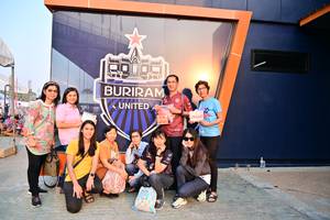 BIB: 28660
                            <button type="button" onclick="openModal(10531745)" class="btn btn-primary btn-sm float-right btn-popup" data-toggle="modal" data-target=".modal-high-quality">
                        <i class="fas fa-shopping-cart"></i> Add to Cart
                    </button>
                                            <button type="button" onclick="isThisMe(10531745, true)" class="btn btn-success btn-sm float-right btn-popup btn-isme hidden" data-toggle="tooltip" data-placement="bottom" title="นี่คือรูปของคุณใช่ไหม คลิกที่นี่เพื่อเอาเข้าอัลบั้ม">
                        <i class="fas fa-plus"></i> Add to album
                    </button>
                    <button type="button" onclick="isThisMe(10531745, false)" class="btn btn-warning btn-sm float-right btn-popup btn-isnotme hidden">
                        <i class="fas fa-ban"></i> Remove from album
                    </button>