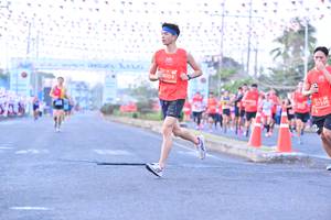 BIB: 4004, 27350
                            <button type="button" onclick="openModal(12824347)" class="btn btn-primary btn-sm float-right btn-popup" data-toggle="modal" data-target=".modal-high-quality">
                        <i class="fas fa-shopping-cart"></i> Add to Cart
                    </button>
                                            <button type="button" onclick="isThisMe(12824347, true)" class="btn btn-success btn-sm float-right btn-popup btn-isme hidden" data-toggle="tooltip" data-placement="bottom" title="นี่คือรูปของคุณใช่ไหม คลิกที่นี่เพื่อเอาเข้าอัลบั้ม">
                        <i class="fas fa-plus"></i> Add to album
                    </button>
                    <button type="button" onclick="isThisMe(12824347, false)" class="btn btn-warning btn-sm float-right btn-popup btn-isnotme hidden">
                        <i class="fas fa-ban"></i> Remove from album
                    </button>