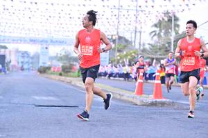 BIB: 25734, 83208
                            <button type="button" onclick="openModal(12824242)" class="btn btn-primary btn-sm float-right btn-popup" data-toggle="modal" data-target=".modal-high-quality">
                        <i class="fas fa-shopping-cart"></i> Add to Cart
                    </button>
                                            <button type="button" onclick="isThisMe(12824242, true)" class="btn btn-success btn-sm float-right btn-popup btn-isme hidden" data-toggle="tooltip" data-placement="bottom" title="นี่คือรูปของคุณใช่ไหม คลิกที่นี่เพื่อเอาเข้าอัลบั้ม">
                        <i class="fas fa-plus"></i> Add to album
                    </button>
                    <button type="button" onclick="isThisMe(12824242, false)" class="btn btn-warning btn-sm float-right btn-popup btn-isnotme hidden">
                        <i class="fas fa-ban"></i> Remove from album
                    </button>