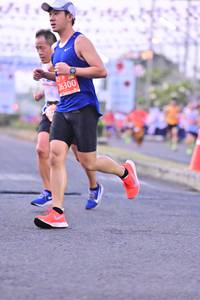BIB: 26300
                            <button type="button" onclick="openModal(12824055)" class="btn btn-primary btn-sm float-right btn-popup" data-toggle="modal" data-target=".modal-high-quality">
                        <i class="fas fa-shopping-cart"></i> Add to Cart
                    </button>
                                            <button type="button" onclick="isThisMe(12824055, true)" class="btn btn-success btn-sm float-right btn-popup btn-isme hidden" data-toggle="tooltip" data-placement="bottom" title="นี่คือรูปของคุณใช่ไหม คลิกที่นี่เพื่อเอาเข้าอัลบั้ม">
                        <i class="fas fa-plus"></i> Add to album
                    </button>
                    <button type="button" onclick="isThisMe(12824055, false)" class="btn btn-warning btn-sm float-right btn-popup btn-isnotme hidden">
                        <i class="fas fa-ban"></i> Remove from album
                    </button>