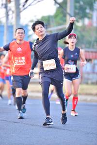 BIB: 21443, 29168
                            <button type="button" onclick="openModal(12817114)" class="btn btn-primary btn-sm float-right btn-popup" data-toggle="modal" data-target=".modal-high-quality">
                        <i class="fas fa-shopping-cart"></i> Add to Cart
                    </button>
                                            <button type="button" onclick="isThisMe(12817114, true)" class="btn btn-success btn-sm float-right btn-popup btn-isme hidden" data-toggle="tooltip" data-placement="bottom" title="นี่คือรูปของคุณใช่ไหม คลิกที่นี่เพื่อเอาเข้าอัลบั้ม">
                        <i class="fas fa-plus"></i> Add to album
                    </button>
                    <button type="button" onclick="isThisMe(12817114, false)" class="btn btn-warning btn-sm float-right btn-popup btn-isnotme hidden">
                        <i class="fas fa-ban"></i> Remove from album
                    </button>
