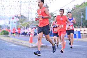 BIB: 1948
                            <button type="button" onclick="openModal(12824252)" class="btn btn-primary btn-sm float-right btn-popup" data-toggle="modal" data-target=".modal-high-quality">
                        <i class="fas fa-shopping-cart"></i> Add to Cart
                    </button>
                                            <button type="button" onclick="isThisMe(12824252, true)" class="btn btn-success btn-sm float-right btn-popup btn-isme hidden" data-toggle="tooltip" data-placement="bottom" title="นี่คือรูปของคุณใช่ไหม คลิกที่นี่เพื่อเอาเข้าอัลบั้ม">
                        <i class="fas fa-plus"></i> Add to album
                    </button>
                    <button type="button" onclick="isThisMe(12824252, false)" class="btn btn-warning btn-sm float-right btn-popup btn-isnotme hidden">
                        <i class="fas fa-ban"></i> Remove from album
                    </button>