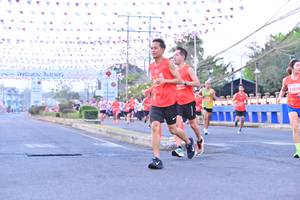BIB: 123056
                            <button type="button" onclick="openModal(12824227)" class="btn btn-primary btn-sm float-right btn-popup" data-toggle="modal" data-target=".modal-high-quality">
                        <i class="fas fa-shopping-cart"></i> Add to Cart
                    </button>
                                            <button type="button" onclick="isThisMe(12824227, true)" class="btn btn-success btn-sm float-right btn-popup btn-isme hidden" data-toggle="tooltip" data-placement="bottom" title="นี่คือรูปของคุณใช่ไหม คลิกที่นี่เพื่อเอาเข้าอัลบั้ม">
                        <i class="fas fa-plus"></i> Add to album
                    </button>
                    <button type="button" onclick="isThisMe(12824227, false)" class="btn btn-warning btn-sm float-right btn-popup btn-isnotme hidden">
                        <i class="fas fa-ban"></i> Remove from album
                    </button>
