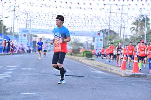 BIB: 20300
                            <button type="button" onclick="openModal(12824435)" class="btn btn-primary btn-sm float-right btn-popup" data-toggle="modal" data-target=".modal-high-quality">
                        <i class="fas fa-shopping-cart"></i> Add to Cart
                    </button>
                                            <button type="button" onclick="isThisMe(12824435, true)" class="btn btn-success btn-sm float-right btn-popup btn-isme hidden" data-toggle="tooltip" data-placement="bottom" title="นี่คือรูปของคุณใช่ไหม คลิกที่นี่เพื่อเอาเข้าอัลบั้ม">
                        <i class="fas fa-plus"></i> Add to album
                    </button>
                    <button type="button" onclick="isThisMe(12824435, false)" class="btn btn-warning btn-sm float-right btn-popup btn-isnotme hidden">
                        <i class="fas fa-ban"></i> Remove from album
                    </button>