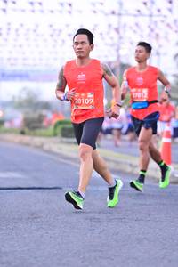 BIB: 27012, 20109
                            <button type="button" onclick="openModal(12824129)" class="btn btn-primary btn-sm float-right btn-popup" data-toggle="modal" data-target=".modal-high-quality">
                        <i class="fas fa-shopping-cart"></i> Add to Cart
                    </button>
                                            <button type="button" onclick="isThisMe(12824129, true)" class="btn btn-success btn-sm float-right btn-popup btn-isme hidden" data-toggle="tooltip" data-placement="bottom" title="นี่คือรูปของคุณใช่ไหม คลิกที่นี่เพื่อเอาเข้าอัลบั้ม">
                        <i class="fas fa-plus"></i> Add to album
                    </button>
                    <button type="button" onclick="isThisMe(12824129, false)" class="btn btn-warning btn-sm float-right btn-popup btn-isnotme hidden">
                        <i class="fas fa-ban"></i> Remove from album
                    </button>