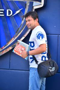 BIB: 2770
                            <button type="button" onclick="openModal(10532479)" class="btn btn-primary btn-sm float-right btn-popup" data-toggle="modal" data-target=".modal-high-quality">
                        <i class="fas fa-shopping-cart"></i> Add to Cart
                    </button>
                                            <button type="button" onclick="isThisMe(10532479, true)" class="btn btn-success btn-sm float-right btn-popup btn-isme hidden" data-toggle="tooltip" data-placement="bottom" title="นี่คือรูปของคุณใช่ไหม คลิกที่นี่เพื่อเอาเข้าอัลบั้ม">
                        <i class="fas fa-plus"></i> Add to album
                    </button>
                    <button type="button" onclick="isThisMe(10532479, false)" class="btn btn-warning btn-sm float-right btn-popup btn-isnotme hidden">
                        <i class="fas fa-ban"></i> Remove from album
                    </button>