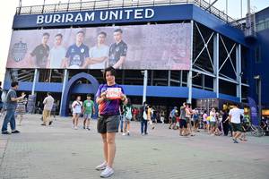 BIB: 23962
                            <button type="button" onclick="openModal(10531822)" class="btn btn-primary btn-sm float-right btn-popup" data-toggle="modal" data-target=".modal-high-quality">
                        <i class="fas fa-shopping-cart"></i> Add to Cart
                    </button>
                                            <button type="button" onclick="isThisMe(10531822, true)" class="btn btn-success btn-sm float-right btn-popup btn-isme hidden" data-toggle="tooltip" data-placement="bottom" title="นี่คือรูปของคุณใช่ไหม คลิกที่นี่เพื่อเอาเข้าอัลบั้ม">
                        <i class="fas fa-plus"></i> Add to album
                    </button>
                    <button type="button" onclick="isThisMe(10531822, false)" class="btn btn-warning btn-sm float-right btn-popup btn-isnotme hidden">
                        <i class="fas fa-ban"></i> Remove from album
                    </button>