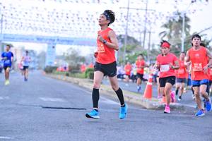 BIB: 0350, 27165
                            <button type="button" onclick="openModal(12824437)" class="btn btn-primary btn-sm float-right btn-popup" data-toggle="modal" data-target=".modal-high-quality">
                        <i class="fas fa-shopping-cart"></i> Add to Cart
                    </button>
                                            <button type="button" onclick="isThisMe(12824437, true)" class="btn btn-success btn-sm float-right btn-popup btn-isme hidden" data-toggle="tooltip" data-placement="bottom" title="นี่คือรูปของคุณใช่ไหม คลิกที่นี่เพื่อเอาเข้าอัลบั้ม">
                        <i class="fas fa-plus"></i> Add to album
                    </button>
                    <button type="button" onclick="isThisMe(12824437, false)" class="btn btn-warning btn-sm float-right btn-popup btn-isnotme hidden">
                        <i class="fas fa-ban"></i> Remove from album
                    </button>