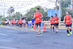 BIB: 22394, 521993, 
                            <button type="button" onclick="openModal(12824460)" class="btn btn-primary btn-sm float-right btn-popup" data-toggle="modal" data-target=".modal-high-quality">
                        <i class="fas fa-shopping-cart"></i> Add to Cart
                    </button>
                                            <button type="button" onclick="isThisMe(12824460, true)" class="btn btn-success btn-sm float-right btn-popup btn-isme hidden" data-toggle="tooltip" data-placement="bottom" title="นี่คือรูปของคุณใช่ไหม คลิกที่นี่เพื่อเอาเข้าอัลบั้ม">
                        <i class="fas fa-plus"></i> Add to album
                    </button>
                    <button type="button" onclick="isThisMe(12824460, false)" class="btn btn-warning btn-sm float-right btn-popup btn-isnotme hidden">
                        <i class="fas fa-ban"></i> Remove from album
                    </button>