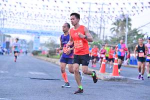 BIB: 20528
                            <button type="button" onclick="openModal(12824404)" class="btn btn-primary btn-sm float-right btn-popup" data-toggle="modal" data-target=".modal-high-quality">
                        <i class="fas fa-shopping-cart"></i> Add to Cart
                    </button>
                                            <button type="button" onclick="isThisMe(12824404, true)" class="btn btn-success btn-sm float-right btn-popup btn-isme hidden" data-toggle="tooltip" data-placement="bottom" title="นี่คือรูปของคุณใช่ไหม คลิกที่นี่เพื่อเอาเข้าอัลบั้ม">
                        <i class="fas fa-plus"></i> Add to album
                    </button>
                    <button type="button" onclick="isThisMe(12824404, false)" class="btn btn-warning btn-sm float-right btn-popup btn-isnotme hidden">
                        <i class="fas fa-ban"></i> Remove from album
                    </button>