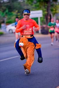 BIB: 20234
                            <button type="button" onclick="openModal(12913396)" class="btn btn-primary btn-sm float-right btn-popup" data-toggle="modal" data-target=".modal-high-quality">
                        <i class="fas fa-shopping-cart"></i> Add to Cart
                    </button>
                                            <button type="button" onclick="isThisMe(12913396, true)" class="btn btn-success btn-sm float-right btn-popup btn-isme hidden" data-toggle="tooltip" data-placement="bottom" title="นี่คือรูปของคุณใช่ไหม คลิกที่นี่เพื่อเอาเข้าอัลบั้ม">
                        <i class="fas fa-plus"></i> Add to album
                    </button>
                    <button type="button" onclick="isThisMe(12913396, false)" class="btn btn-warning btn-sm float-right btn-popup btn-isnotme hidden">
                        <i class="fas fa-ban"></i> Remove from album
                    </button>