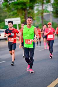 BIB: 25789, 21298
                            <button type="button" onclick="openModal(12906966)" class="btn btn-primary btn-sm float-right btn-popup" data-toggle="modal" data-target=".modal-high-quality">
                        <i class="fas fa-shopping-cart"></i> Add to Cart
                    </button>
                                            <button type="button" onclick="isThisMe(12906966, true)" class="btn btn-success btn-sm float-right btn-popup btn-isme hidden" data-toggle="tooltip" data-placement="bottom" title="นี่คือรูปของคุณใช่ไหม คลิกที่นี่เพื่อเอาเข้าอัลบั้ม">
                        <i class="fas fa-plus"></i> Add to album
                    </button>
                    <button type="button" onclick="isThisMe(12906966, false)" class="btn btn-warning btn-sm float-right btn-popup btn-isnotme hidden">
                        <i class="fas fa-ban"></i> Remove from album
                    </button>