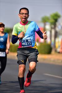BIB: 100, 24499
                            <button type="button" onclick="openModal(12328863)" class="btn btn-primary btn-sm float-right btn-popup" data-toggle="modal" data-target=".modal-high-quality">
                        <i class="fas fa-shopping-cart"></i> Add to Cart
                    </button>
                                            <button type="button" onclick="isThisMe(12328863, true)" class="btn btn-success btn-sm float-right btn-popup btn-isme hidden" data-toggle="tooltip" data-placement="bottom" title="นี่คือรูปของคุณใช่ไหม คลิกที่นี่เพื่อเอาเข้าอัลบั้ม">
                        <i class="fas fa-plus"></i> Add to album
                    </button>
                    <button type="button" onclick="isThisMe(12328863, false)" class="btn btn-warning btn-sm float-right btn-popup btn-isnotme hidden">
                        <i class="fas fa-ban"></i> Remove from album
                    </button>