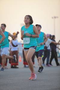 BIB: 2361
                            <button type="button" onclick="openModal(10517208)" class="btn btn-primary btn-sm float-right btn-popup" data-toggle="modal" data-target=".modal-high-quality">
                        <i class="fas fa-shopping-cart"></i> Add to Cart
                    </button>
                                            <button type="button" onclick="isThisMe(10517208, true)" class="btn btn-success btn-sm float-right btn-popup btn-isme hidden" data-toggle="tooltip" data-placement="bottom" title="นี่คือรูปของคุณใช่ไหม คลิกที่นี่เพื่อเอาเข้าอัลบั้ม">
                        <i class="fas fa-plus"></i> Add to album
                    </button>
                    <button type="button" onclick="isThisMe(10517208, false)" class="btn btn-warning btn-sm float-right btn-popup btn-isnotme hidden">
                        <i class="fas fa-ban"></i> Remove from album
                    </button>