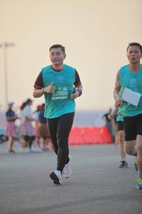 BIB: 52000
                            <button type="button" onclick="openModal(10511786)" class="btn btn-primary btn-sm float-right btn-popup" data-toggle="modal" data-target=".modal-high-quality">
                        <i class="fas fa-shopping-cart"></i> Add to Cart
                    </button>
                                            <button type="button" onclick="isThisMe(10511786, true)" class="btn btn-success btn-sm float-right btn-popup btn-isme hidden" data-toggle="tooltip" data-placement="bottom" title="นี่คือรูปของคุณใช่ไหม คลิกที่นี่เพื่อเอาเข้าอัลบั้ม">
                        <i class="fas fa-plus"></i> Add to album
                    </button>
                    <button type="button" onclick="isThisMe(10511786, false)" class="btn btn-warning btn-sm float-right btn-popup btn-isnotme hidden">
                        <i class="fas fa-ban"></i> Remove from album
                    </button>