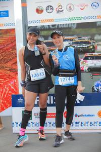 BIB: 50901, 52329
                            <button type="button" onclick="openModal(10465662)" class="btn btn-primary btn-sm float-right btn-popup" data-toggle="modal" data-target=".modal-high-quality">
                        <i class="fas fa-shopping-cart"></i> Add to Cart
                    </button>
                                            <button type="button" onclick="isThisMe(10465662, true)" class="btn btn-success btn-sm float-right btn-popup btn-isme hidden" data-toggle="tooltip" data-placement="bottom" title="นี่คือรูปของคุณใช่ไหม คลิกที่นี่เพื่อเอาเข้าอัลบั้ม">
                        <i class="fas fa-plus"></i> Add to album
                    </button>
                    <button type="button" onclick="isThisMe(10465662, false)" class="btn btn-warning btn-sm float-right btn-popup btn-isnotme hidden">
                        <i class="fas fa-ban"></i> Remove from album
                    </button>