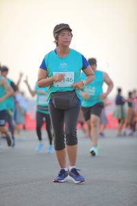 BIB: 146
                            <button type="button" onclick="openModal(10517093)" class="btn btn-primary btn-sm float-right btn-popup" data-toggle="modal" data-target=".modal-high-quality">
                        <i class="fas fa-shopping-cart"></i> Add to Cart
                    </button>
                                            <button type="button" onclick="isThisMe(10517093, true)" class="btn btn-success btn-sm float-right btn-popup btn-isme hidden" data-toggle="tooltip" data-placement="bottom" title="นี่คือรูปของคุณใช่ไหม คลิกที่นี่เพื่อเอาเข้าอัลบั้ม">
                        <i class="fas fa-plus"></i> Add to album
                    </button>
                    <button type="button" onclick="isThisMe(10517093, false)" class="btn btn-warning btn-sm float-right btn-popup btn-isnotme hidden">
                        <i class="fas fa-ban"></i> Remove from album
                    </button>