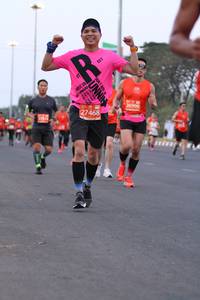 BIB: 27814, 27468, 26990
                            <button type="button" onclick="openModal(11486559)" class="btn btn-primary btn-sm float-right btn-popup" data-toggle="modal" data-target=".modal-high-quality">
                        <i class="fas fa-shopping-cart"></i> Add to Cart
                    </button>
                                            <button type="button" onclick="isThisMe(11486559, true)" class="btn btn-success btn-sm float-right btn-popup btn-isme hidden" data-toggle="tooltip" data-placement="bottom" title="นี่คือรูปของคุณใช่ไหม คลิกที่นี่เพื่อเอาเข้าอัลบั้ม">
                        <i class="fas fa-plus"></i> Add to album
                    </button>
                    <button type="button" onclick="isThisMe(11486559, false)" class="btn btn-warning btn-sm float-right btn-popup btn-isnotme hidden">
                        <i class="fas fa-ban"></i> Remove from album
                    </button>