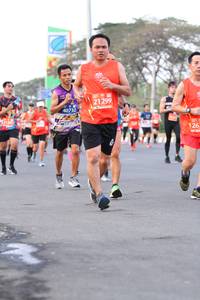 BIB: 21299, 40732, 126
                            <button type="button" onclick="openModal(11542697)" class="btn btn-primary btn-sm float-right btn-popup" data-toggle="modal" data-target=".modal-high-quality">
                        <i class="fas fa-shopping-cart"></i> Add to Cart
                    </button>
                                            <button type="button" onclick="isThisMe(11542697, true)" class="btn btn-success btn-sm float-right btn-popup btn-isme hidden" data-toggle="tooltip" data-placement="bottom" title="นี่คือรูปของคุณใช่ไหม คลิกที่นี่เพื่อเอาเข้าอัลบั้ม">
                        <i class="fas fa-plus"></i> Add to album
                    </button>
                    <button type="button" onclick="isThisMe(11542697, false)" class="btn btn-warning btn-sm float-right btn-popup btn-isnotme hidden">
                        <i class="fas fa-ban"></i> Remove from album
                    </button>