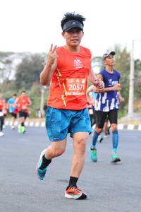 BIB: 20571
                            <button type="button" onclick="openModal(11547243)" class="btn btn-primary btn-sm float-right btn-popup" data-toggle="modal" data-target=".modal-high-quality">
                        <i class="fas fa-shopping-cart"></i> Add to Cart
                    </button>
                                            <button type="button" onclick="isThisMe(11547243, true)" class="btn btn-success btn-sm float-right btn-popup btn-isme hidden" data-toggle="tooltip" data-placement="bottom" title="นี่คือรูปของคุณใช่ไหม คลิกที่นี่เพื่อเอาเข้าอัลบั้ม">
                        <i class="fas fa-plus"></i> Add to album
                    </button>
                    <button type="button" onclick="isThisMe(11547243, false)" class="btn btn-warning btn-sm float-right btn-popup btn-isnotme hidden">
                        <i class="fas fa-ban"></i> Remove from album
                    </button>