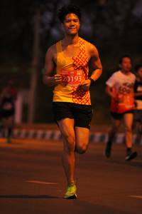 BIB: 20193
                            <button type="button" onclick="openModal(11268323)" class="btn btn-primary btn-sm float-right btn-popup" data-toggle="modal" data-target=".modal-high-quality">
                        <i class="fas fa-shopping-cart"></i> Add to Cart
                    </button>
                                            <button type="button" onclick="isThisMe(11268323, true)" class="btn btn-success btn-sm float-right btn-popup btn-isme hidden" data-toggle="tooltip" data-placement="bottom" title="นี่คือรูปของคุณใช่ไหม คลิกที่นี่เพื่อเอาเข้าอัลบั้ม">
                        <i class="fas fa-plus"></i> Add to album
                    </button>
                    <button type="button" onclick="isThisMe(11268323, false)" class="btn btn-warning btn-sm float-right btn-popup btn-isnotme hidden">
                        <i class="fas fa-ban"></i> Remove from album
                    </button>