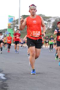 BIB: 27288
                            <button type="button" onclick="openModal(11537867)" class="btn btn-primary btn-sm float-right btn-popup" data-toggle="modal" data-target=".modal-high-quality">
                        <i class="fas fa-shopping-cart"></i> Add to Cart
                    </button>
                                            <button type="button" onclick="isThisMe(11537867, true)" class="btn btn-success btn-sm float-right btn-popup btn-isme hidden" data-toggle="tooltip" data-placement="bottom" title="นี่คือรูปของคุณใช่ไหม คลิกที่นี่เพื่อเอาเข้าอัลบั้ม">
                        <i class="fas fa-plus"></i> Add to album
                    </button>
                    <button type="button" onclick="isThisMe(11537867, false)" class="btn btn-warning btn-sm float-right btn-popup btn-isnotme hidden">
                        <i class="fas fa-ban"></i> Remove from album
                    </button>