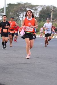 BIB: 23544, 40660, 20211
                            <button type="button" onclick="openModal(11537639)" class="btn btn-primary btn-sm float-right btn-popup" data-toggle="modal" data-target=".modal-high-quality">
                        <i class="fas fa-shopping-cart"></i> Add to Cart
                    </button>
                                            <button type="button" onclick="isThisMe(11537639, true)" class="btn btn-success btn-sm float-right btn-popup btn-isme hidden" data-toggle="tooltip" data-placement="bottom" title="นี่คือรูปของคุณใช่ไหม คลิกที่นี่เพื่อเอาเข้าอัลบั้ม">
                        <i class="fas fa-plus"></i> Add to album
                    </button>
                    <button type="button" onclick="isThisMe(11537639, false)" class="btn btn-warning btn-sm float-right btn-popup btn-isnotme hidden">
                        <i class="fas fa-ban"></i> Remove from album
                    </button>