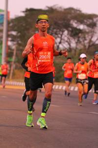 BIB: 20070
                            <button type="button" onclick="openModal(11441983)" class="btn btn-primary btn-sm float-right btn-popup" data-toggle="modal" data-target=".modal-high-quality">
                        <i class="fas fa-shopping-cart"></i> Add to Cart
                    </button>
                                            <button type="button" onclick="isThisMe(11441983, true)" class="btn btn-success btn-sm float-right btn-popup btn-isme hidden" data-toggle="tooltip" data-placement="bottom" title="นี่คือรูปของคุณใช่ไหม คลิกที่นี่เพื่อเอาเข้าอัลบั้ม">
                        <i class="fas fa-plus"></i> Add to album
                    </button>
                    <button type="button" onclick="isThisMe(11441983, false)" class="btn btn-warning btn-sm float-right btn-popup btn-isnotme hidden">
                        <i class="fas fa-ban"></i> Remove from album
                    </button>