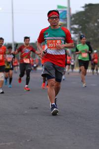 BIB: 2011
                            <button type="button" onclick="openModal(11533406)" class="btn btn-primary btn-sm float-right btn-popup" data-toggle="modal" data-target=".modal-high-quality">
                        <i class="fas fa-shopping-cart"></i> Add to Cart
                    </button>
                                            <button type="button" onclick="isThisMe(11533406, true)" class="btn btn-success btn-sm float-right btn-popup btn-isme hidden" data-toggle="tooltip" data-placement="bottom" title="นี่คือรูปของคุณใช่ไหม คลิกที่นี่เพื่อเอาเข้าอัลบั้ม">
                        <i class="fas fa-plus"></i> Add to album
                    </button>
                    <button type="button" onclick="isThisMe(11533406, false)" class="btn btn-warning btn-sm float-right btn-popup btn-isnotme hidden">
                        <i class="fas fa-ban"></i> Remove from album
                    </button>