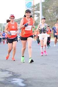BIB: 24672, 28366, 23090
                            <button type="button" onclick="openModal(11583891)" class="btn btn-primary btn-sm float-right btn-popup" data-toggle="modal" data-target=".modal-high-quality">
                        <i class="fas fa-shopping-cart"></i> Add to Cart
                    </button>
                                            <button type="button" onclick="isThisMe(11583891, true)" class="btn btn-success btn-sm float-right btn-popup btn-isme hidden" data-toggle="tooltip" data-placement="bottom" title="นี่คือรูปของคุณใช่ไหม คลิกที่นี่เพื่อเอาเข้าอัลบั้ม">
                        <i class="fas fa-plus"></i> Add to album
                    </button>
                    <button type="button" onclick="isThisMe(11583891, false)" class="btn btn-warning btn-sm float-right btn-popup btn-isnotme hidden">
                        <i class="fas fa-ban"></i> Remove from album
                    </button>