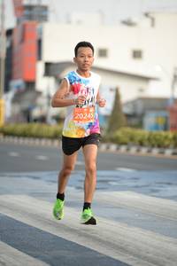 BIB: 20245
                            <button type="button" onclick="openModal(10801089)" class="btn btn-primary btn-sm float-right btn-popup" data-toggle="modal" data-target=".modal-high-quality">
                        <i class="fas fa-shopping-cart"></i> Add to Cart
                    </button>
                                            <button type="button" onclick="isThisMe(10801089, true)" class="btn btn-success btn-sm float-right btn-popup btn-isme hidden" data-toggle="tooltip" data-placement="bottom" title="นี่คือรูปของคุณใช่ไหม คลิกที่นี่เพื่อเอาเข้าอัลบั้ม">
                        <i class="fas fa-plus"></i> Add to album
                    </button>
                    <button type="button" onclick="isThisMe(10801089, false)" class="btn btn-warning btn-sm float-right btn-popup btn-isnotme hidden">
                        <i class="fas fa-ban"></i> Remove from album
                    </button>