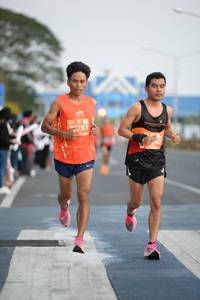 BIB: 2781
                            <button type="button" onclick="openModal(10775381)" class="btn btn-primary btn-sm float-right btn-popup" data-toggle="modal" data-target=".modal-high-quality">
                        <i class="fas fa-shopping-cart"></i> Add to Cart
                    </button>
                                            <button type="button" onclick="isThisMe(10775381, true)" class="btn btn-success btn-sm float-right btn-popup btn-isme hidden" data-toggle="tooltip" data-placement="bottom" title="นี่คือรูปของคุณใช่ไหม คลิกที่นี่เพื่อเอาเข้าอัลบั้ม">
                        <i class="fas fa-plus"></i> Add to album
                    </button>
                    <button type="button" onclick="isThisMe(10775381, false)" class="btn btn-warning btn-sm float-right btn-popup btn-isnotme hidden">
                        <i class="fas fa-ban"></i> Remove from album
                    </button>