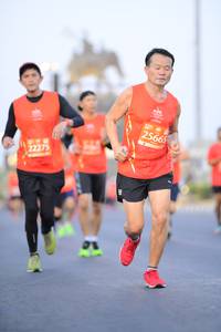BIB: 25665, 22275
                            <button type="button" onclick="openModal(10611880)" class="btn btn-primary btn-sm float-right btn-popup" data-toggle="modal" data-target=".modal-high-quality">
                        <i class="fas fa-shopping-cart"></i> Add to Cart
                    </button>
                                            <button type="button" onclick="isThisMe(10611880, true)" class="btn btn-success btn-sm float-right btn-popup btn-isme hidden" data-toggle="tooltip" data-placement="bottom" title="นี่คือรูปของคุณใช่ไหม คลิกที่นี่เพื่อเอาเข้าอัลบั้ม">
                        <i class="fas fa-plus"></i> Add to album
                    </button>
                    <button type="button" onclick="isThisMe(10611880, false)" class="btn btn-warning btn-sm float-right btn-popup btn-isnotme hidden">
                        <i class="fas fa-ban"></i> Remove from album
                    </button>