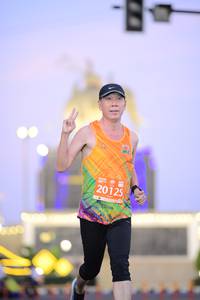BIB: 20125
                            <button type="button" onclick="openModal(10586094)" class="btn btn-primary btn-sm float-right btn-popup" data-toggle="modal" data-target=".modal-high-quality">
                        <i class="fas fa-shopping-cart"></i> Add to Cart
                    </button>
                                            <button type="button" onclick="isThisMe(10586094, true)" class="btn btn-success btn-sm float-right btn-popup btn-isme hidden" data-toggle="tooltip" data-placement="bottom" title="นี่คือรูปของคุณใช่ไหม คลิกที่นี่เพื่อเอาเข้าอัลบั้ม">
                        <i class="fas fa-plus"></i> Add to album
                    </button>
                    <button type="button" onclick="isThisMe(10586094, false)" class="btn btn-warning btn-sm float-right btn-popup btn-isnotme hidden">
                        <i class="fas fa-ban"></i> Remove from album
                    </button>