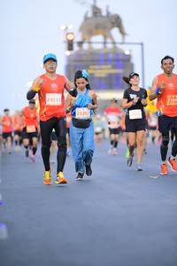 BIB: 2104, 24533, 23202
                            <button type="button" onclick="openModal(10610522)" class="btn btn-primary btn-sm float-right btn-popup" data-toggle="modal" data-target=".modal-high-quality">
                        <i class="fas fa-shopping-cart"></i> Add to Cart
                    </button>
                                            <button type="button" onclick="isThisMe(10610522, true)" class="btn btn-success btn-sm float-right btn-popup btn-isme hidden" data-toggle="tooltip" data-placement="bottom" title="นี่คือรูปของคุณใช่ไหม คลิกที่นี่เพื่อเอาเข้าอัลบั้ม">
                        <i class="fas fa-plus"></i> Add to album
                    </button>
                    <button type="button" onclick="isThisMe(10610522, false)" class="btn btn-warning btn-sm float-right btn-popup btn-isnotme hidden">
                        <i class="fas fa-ban"></i> Remove from album
                    </button>